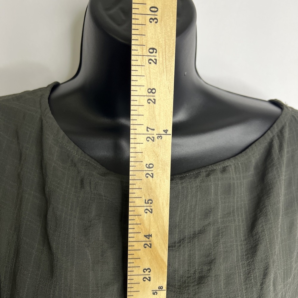 14th & Union Womens Charcoal Gray Checkered Blouse Size Small~Split Shoulder NWT - Picture 4 of 9